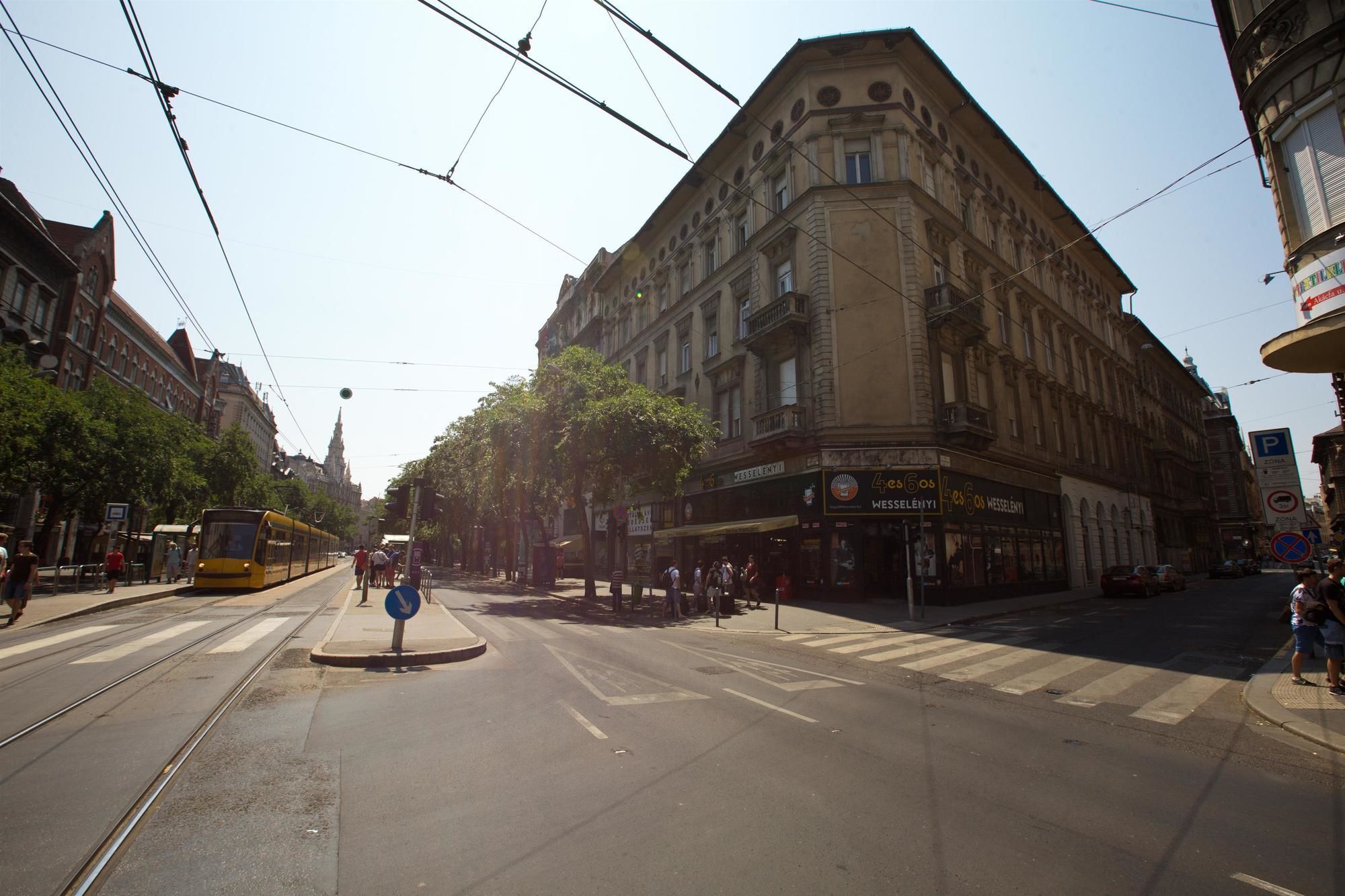 Westend Minihotel Budapest Extérieur photo